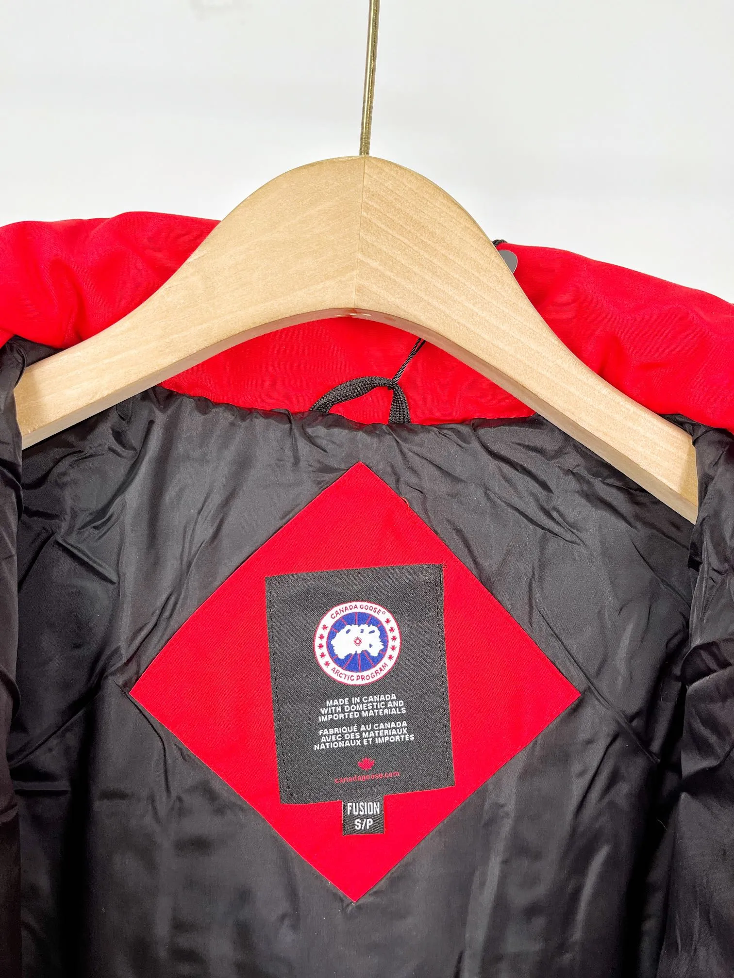 P720 𝐂𝐚𝐧𝐚𝐝𝐚 𝐠𝐨𝐨𝐬𝐞丨Canada Goose 29 down jackets Size: S-XXL